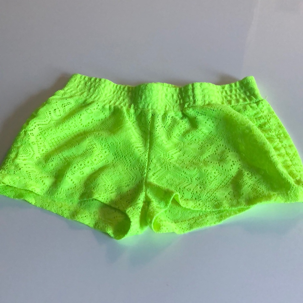 beach shorts